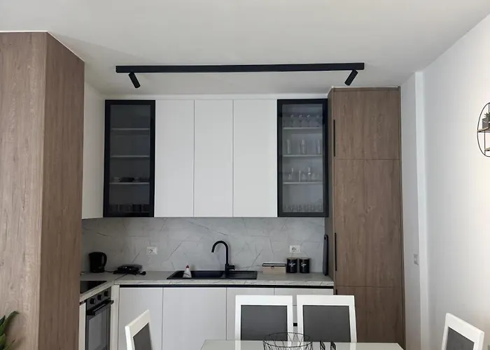 Cloud 4 Apartment Lezhe